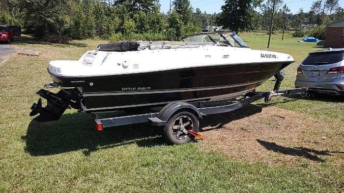 Used 2018 Bayliner VR4 Ski Boat
