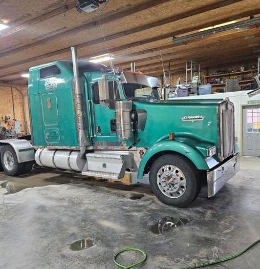Used 2007 KENWORTH W900L