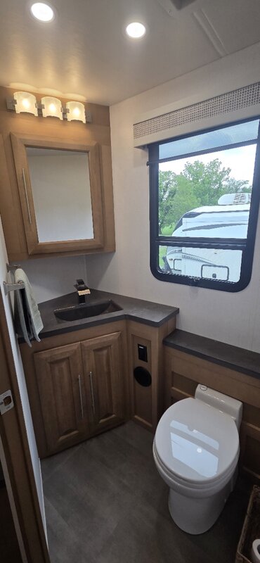 Used 2024 Forest River Georgetown 7 Series GT7 36D7 | Bath & a Half | King Bed | Bunks | Only 19,820 Miles