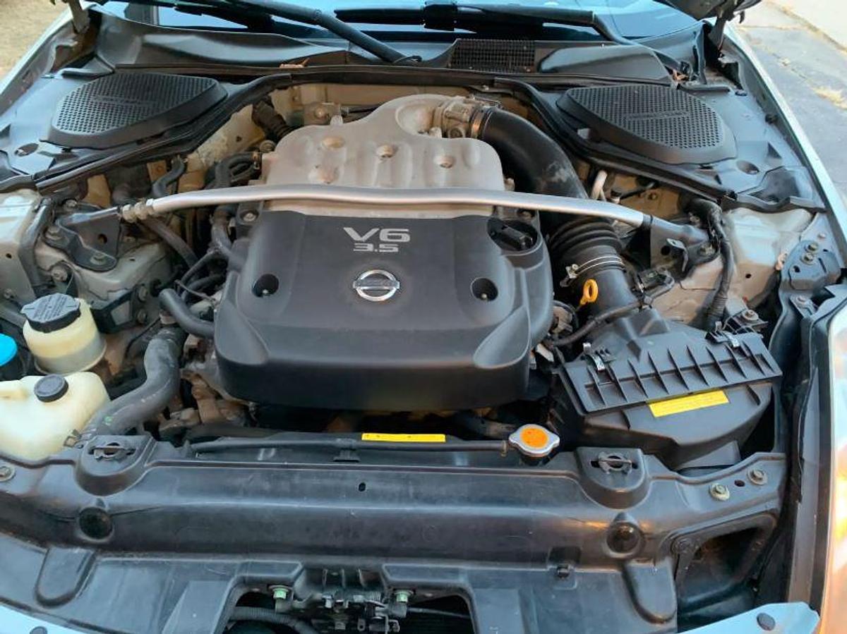 Used 2004 Nissan 350Z Roadster Convertible