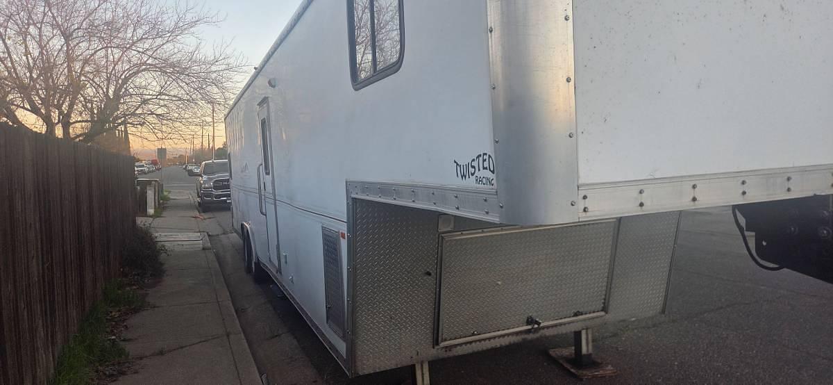 Used 2006 Forest River Full Living Toy Hauler