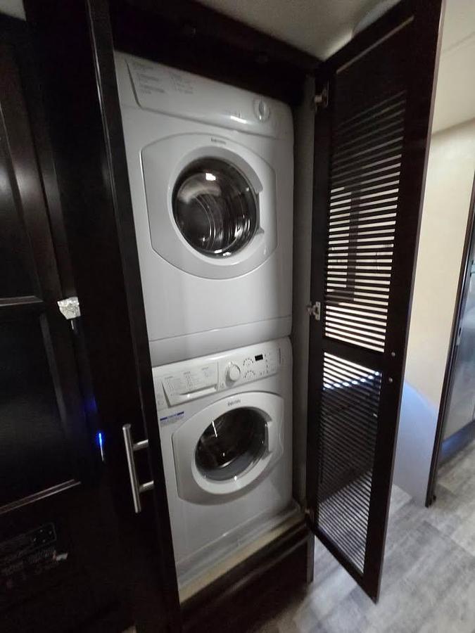 Used 2021 Dynamax Force Hd 37TSHD