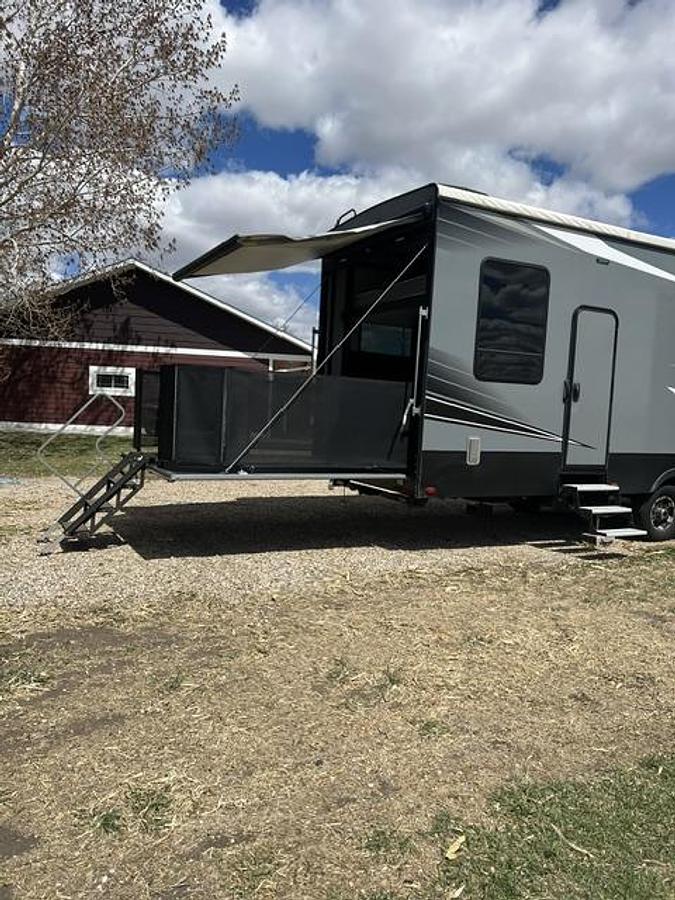 Used 2021 Keystone Carbon 358 Toy Hauler