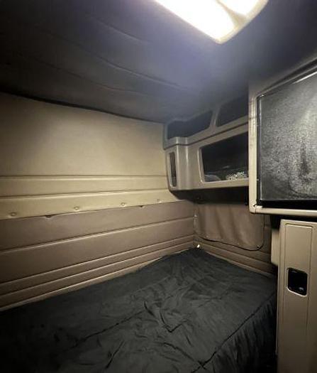 Used 2007 Peterbilt 379