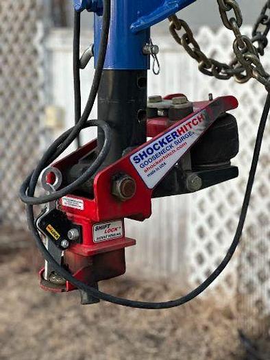 Used 2023 DIAMOND C FMAX 216