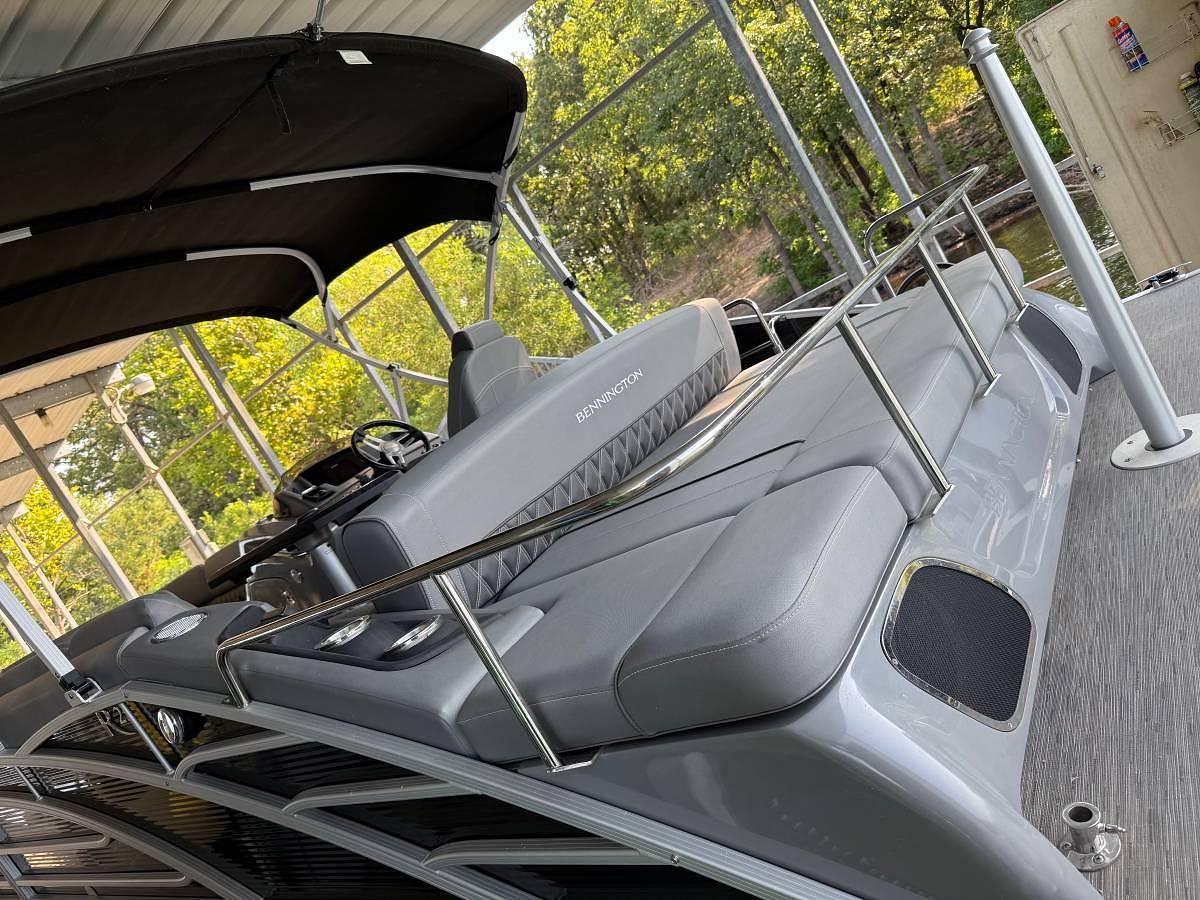 Used 2023 Bennington Tritoon Pontoon Boat