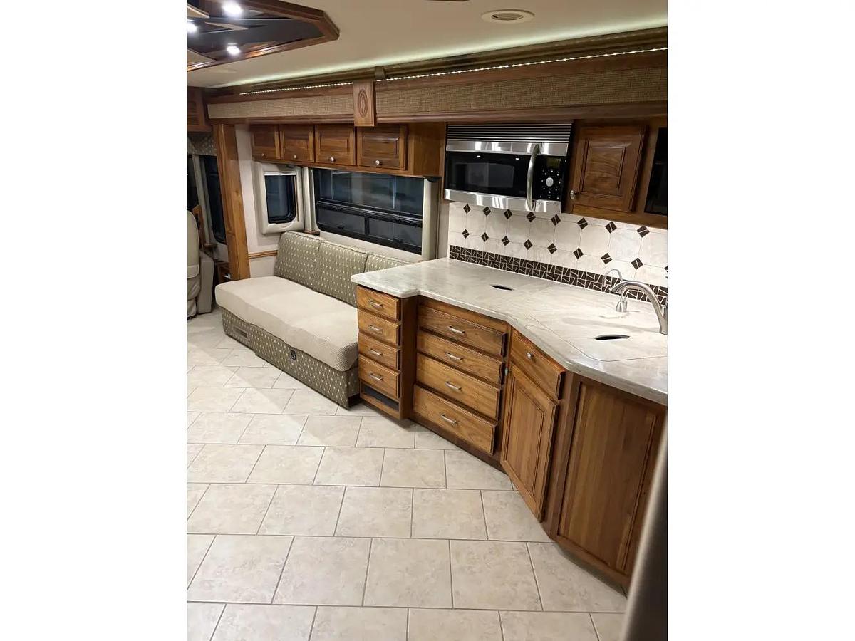 Used 2008 Foretravel Nimbus 342 Stonebriar
