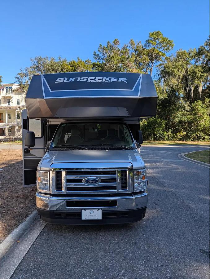 Used 2024 Forest River Sunseeker 3010DS