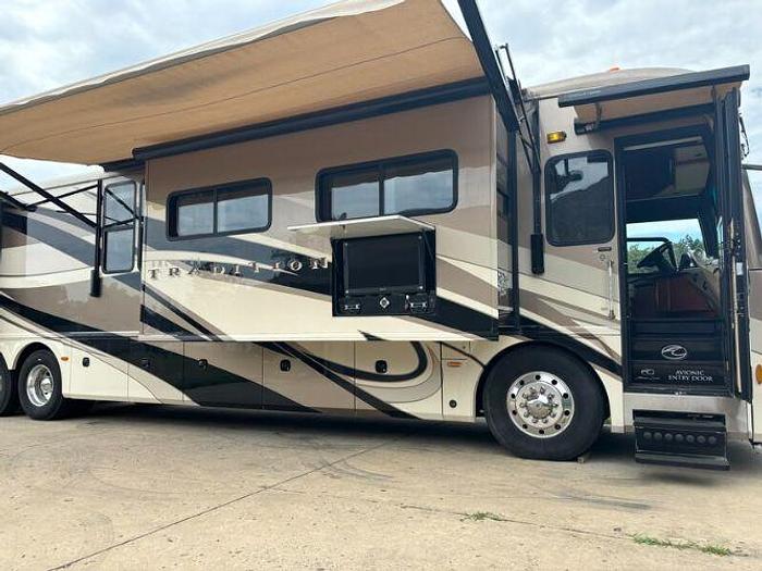 Used 2010 American Coach American Traditions 45Y