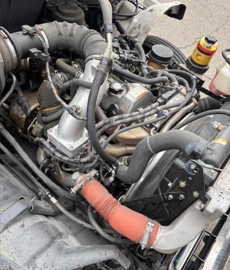 Used 2018 Hino 268 Box Truck