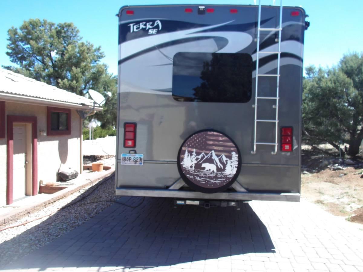 Used 2015 Fleetwood Terra 33SE