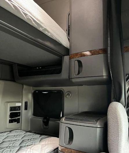 Used 2020 INTERNATIONAL LT