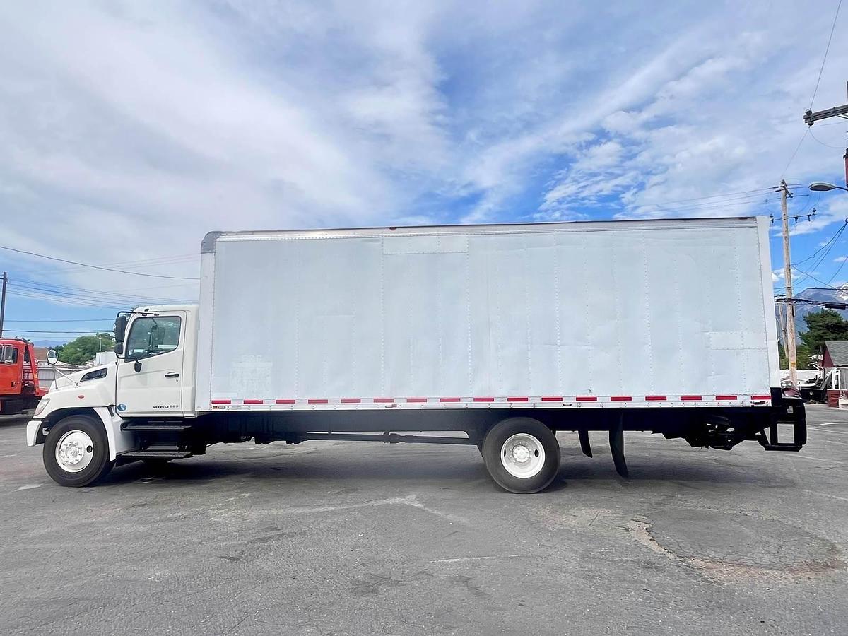 Used 2013 Hino 338 Box Truck