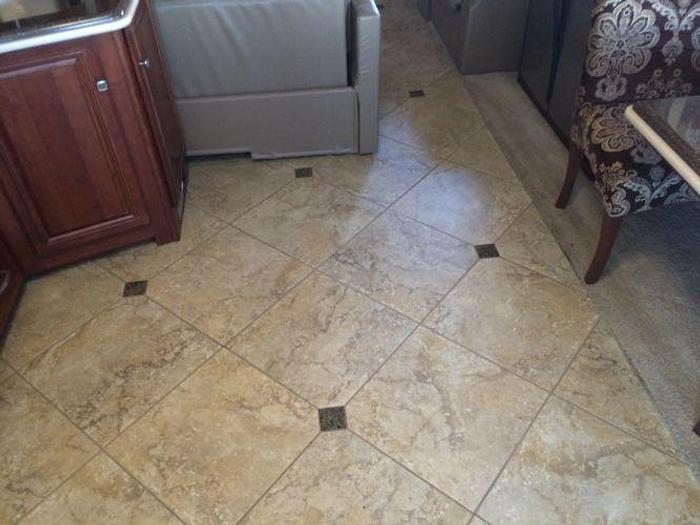 Used 2010 Itasca Ellipse 42AD