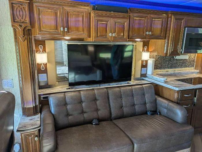 Used 2016 Newmar Essex 4519