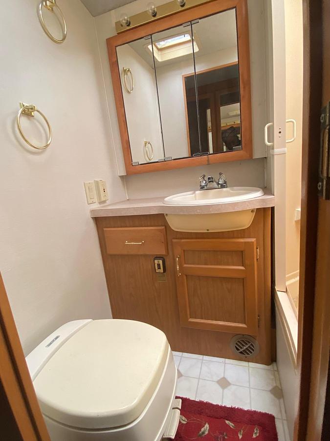 Used 1997 Fleetwood Southwind Class A Motorhome