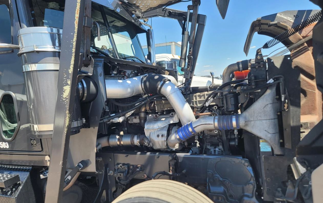 Used 2016 Western Star 4700 | Detroit DD13 455 HP | 9-Car Cottrell CX-09 Hauler | Rebuilt Transmission | Fleet Ready