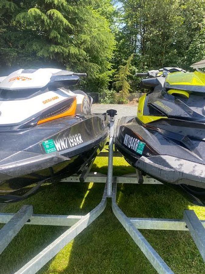 Used 2012 Seadoo RXP-X 260 & 2012 Seadoo RXT 260