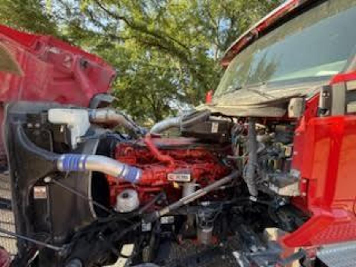 Used 2021 Kenworth W900 Day Cab Semi Truck