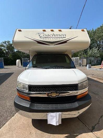 Used 2015 Coachmen Freelander 27QB