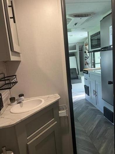 Used 2021 Forest River Wildwood FSX