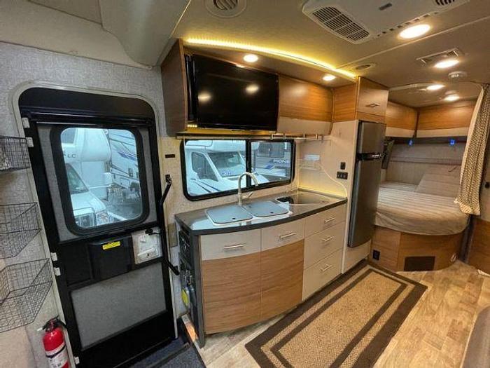 Used 2017 Winnebago View 24J