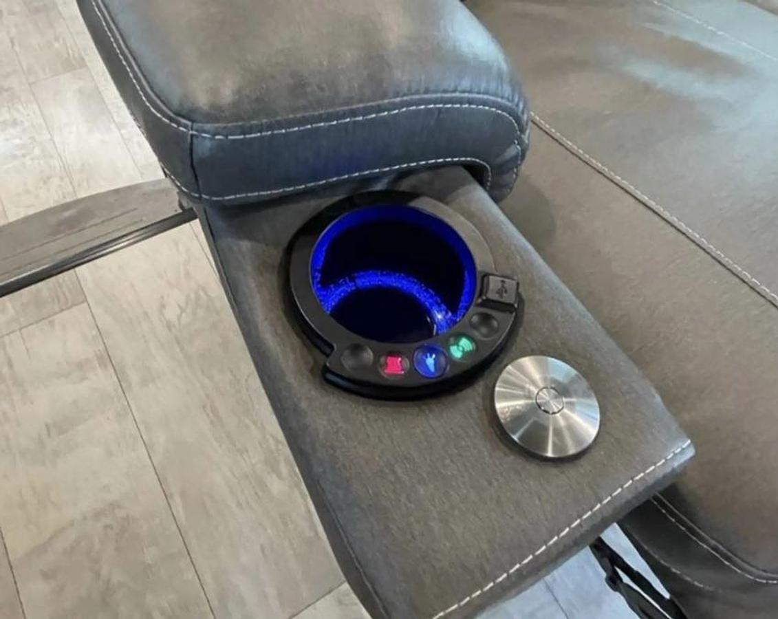 Used 2021 Grand Design MOMENTUM 376THS Fifth Wheel