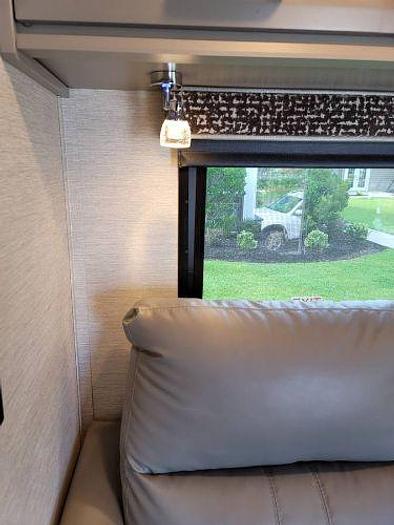 Used 2021 Tiffin Wayfarer 25RW