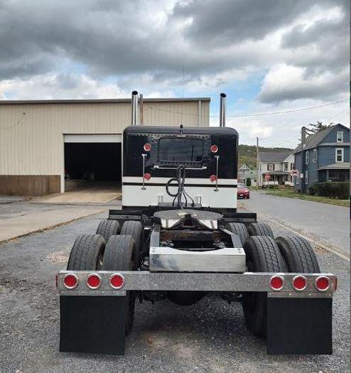 Used 2002 Peterbilt 379 EX