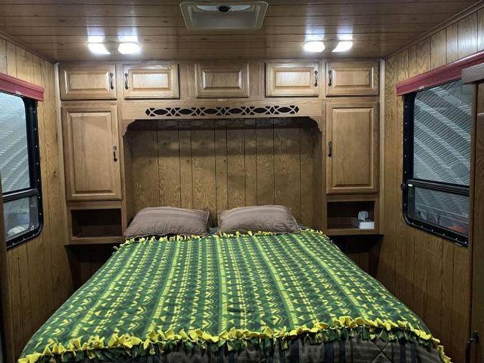 Used 2011 GREAT DANE Toy Hauler