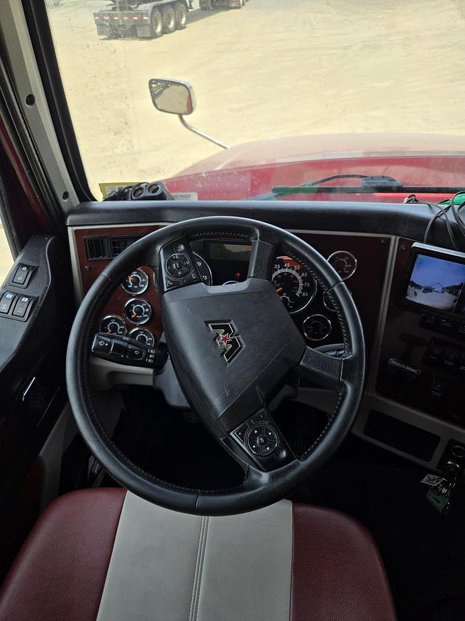 Used 2020 Western Star 5700XE