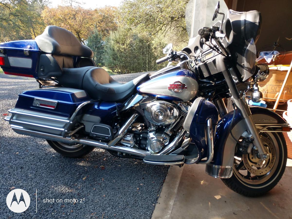Used 2006 Harley-Davidson Ultra Classic Electra Glide Touring Motorcycle