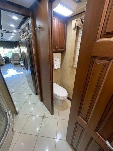 Used 2007 Newmar Essex 4510