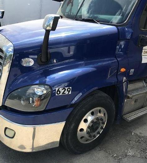 Used 2016 Freightliner Cascadia 125