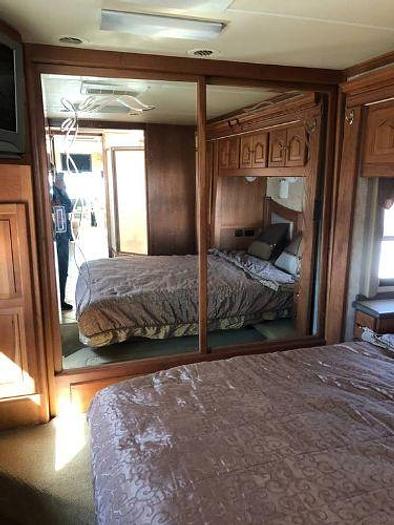 Used 2006 Tiffin Allegro Bus Diesel Pusher