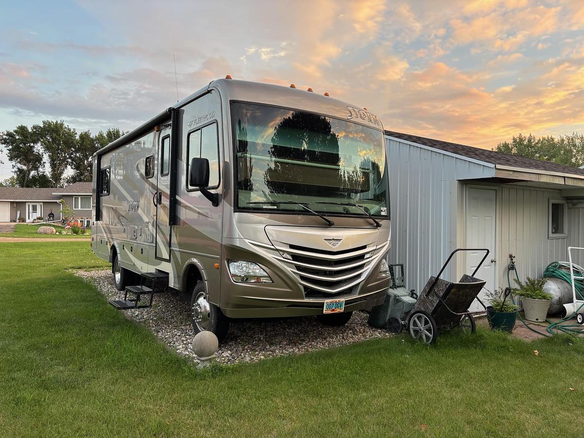 Used 2015 Fleetwood Storm 28MS Class A Motorhome