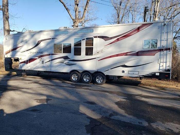 Used 2008 KZ Inferno 3912
