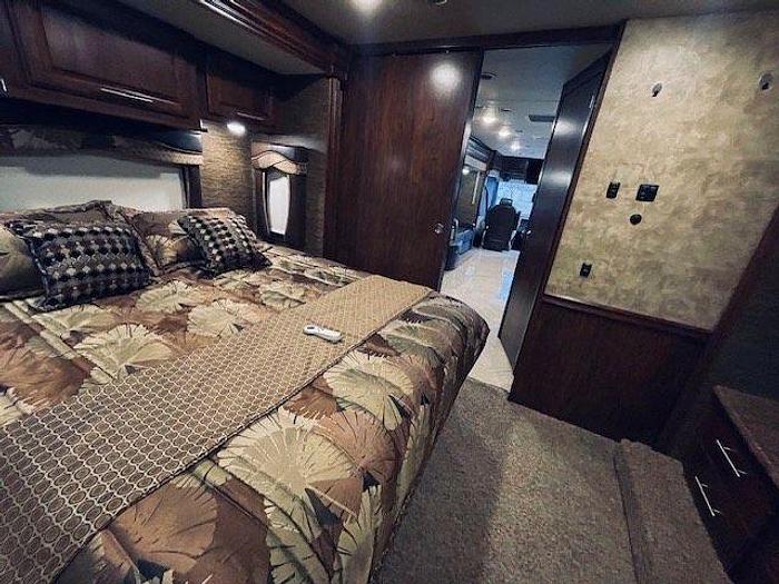 Used 2016 Coachmen Cross Country 404RB