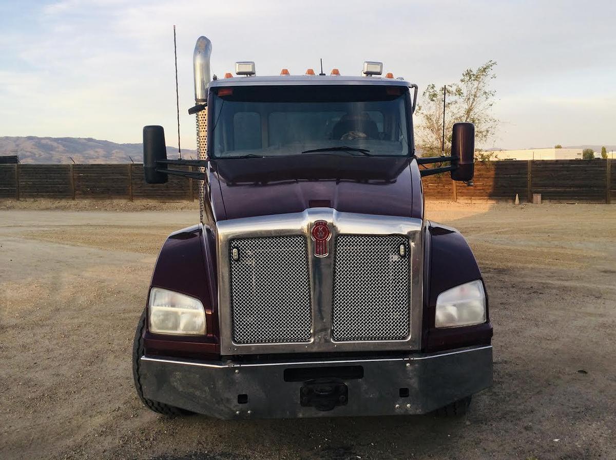 Used 2016 Kenworth T880 Five Axle Dump Truck