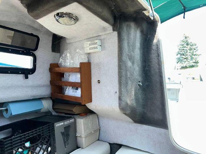 Used 2005 Trophy 2002 Walkaround