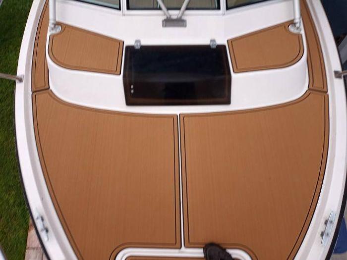 Used 1984 Tiara 25ft Boat