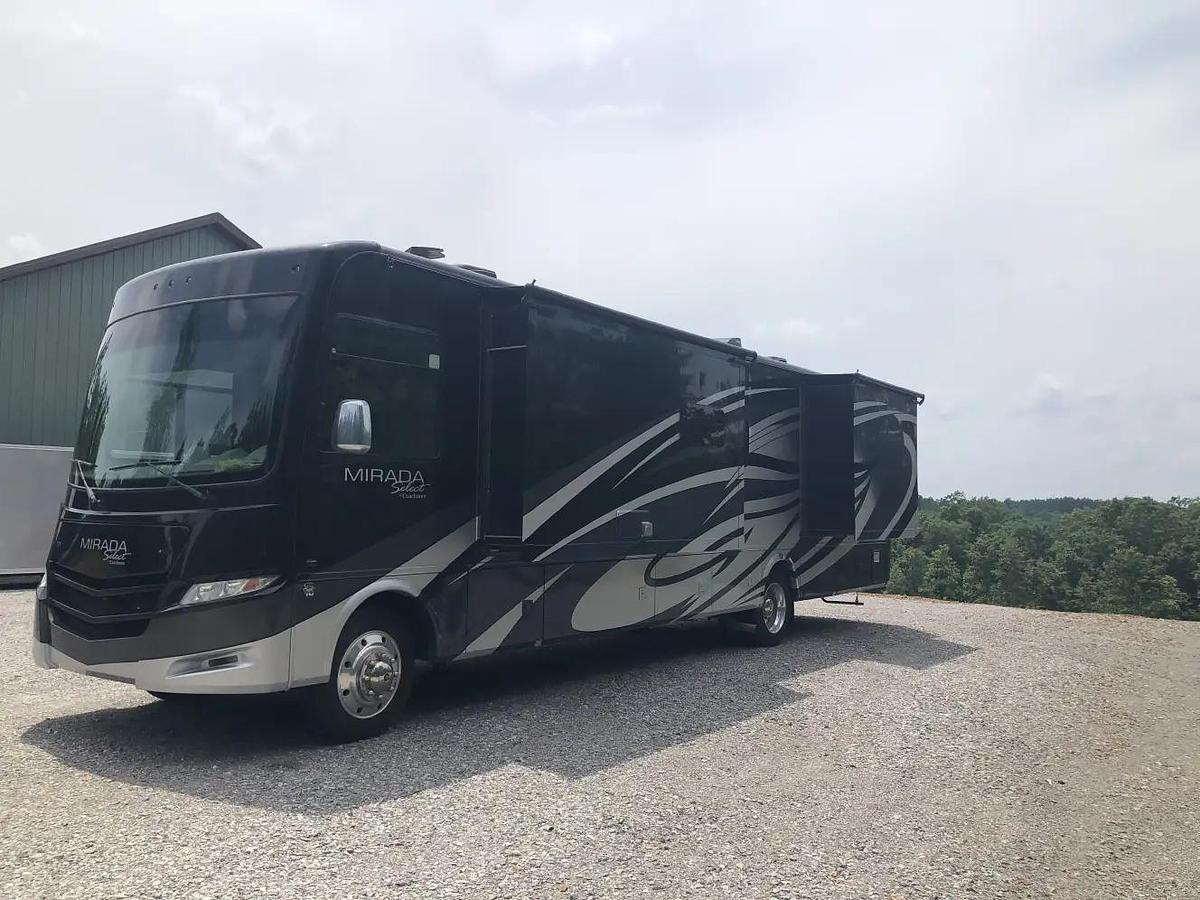 Used 2019 Coachmen Mirada Select 37SB Class A Motorhome