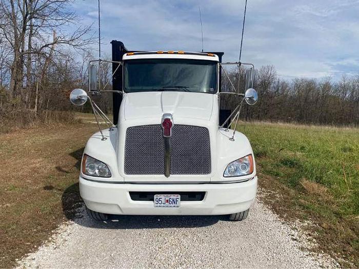 Used 2019 KENWORTH T300