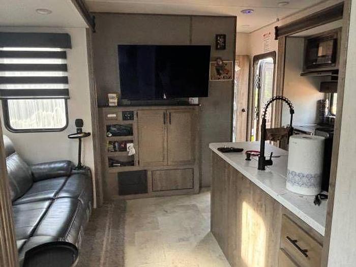 Used 2021 VENGEANCE ROGUE 32V