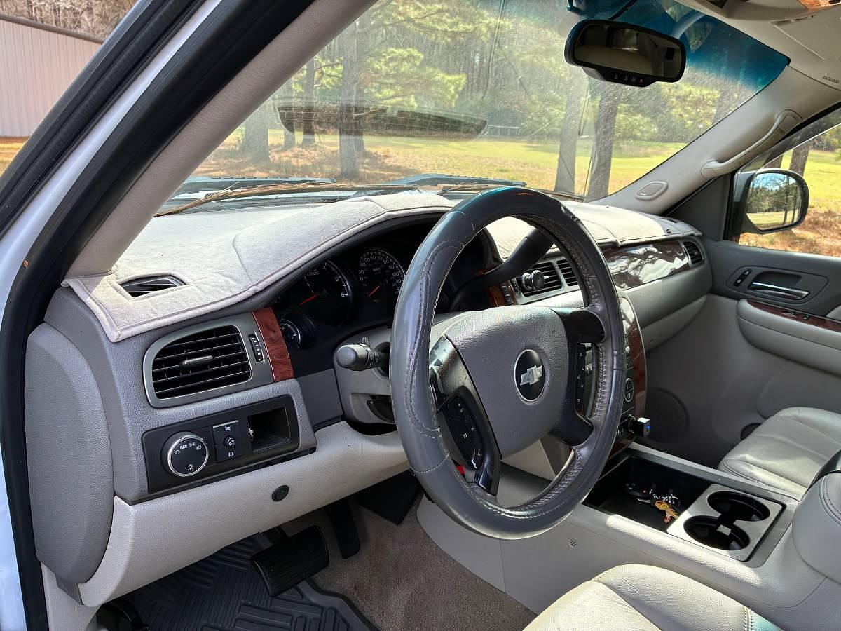 Used 2007 Chevrolet Silverado 1500 LTZ Extended Cab Flatbed
