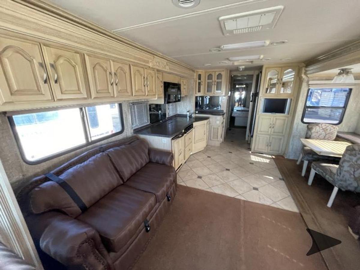 Used 2007 Coachmen RV Sportscoach Legend 40QS Class A Motorhome