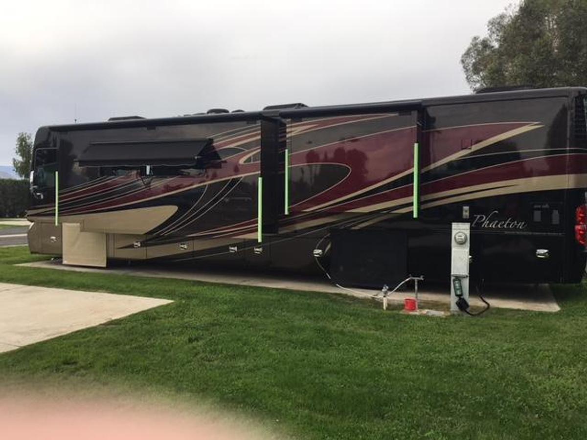 Used 2014 Tiffin Phaeton 40QBH