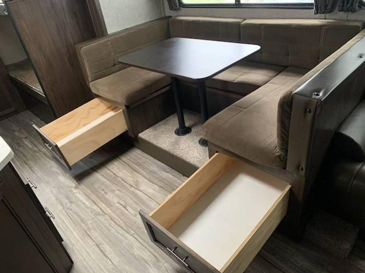 Used 2018 Forest River 29TE