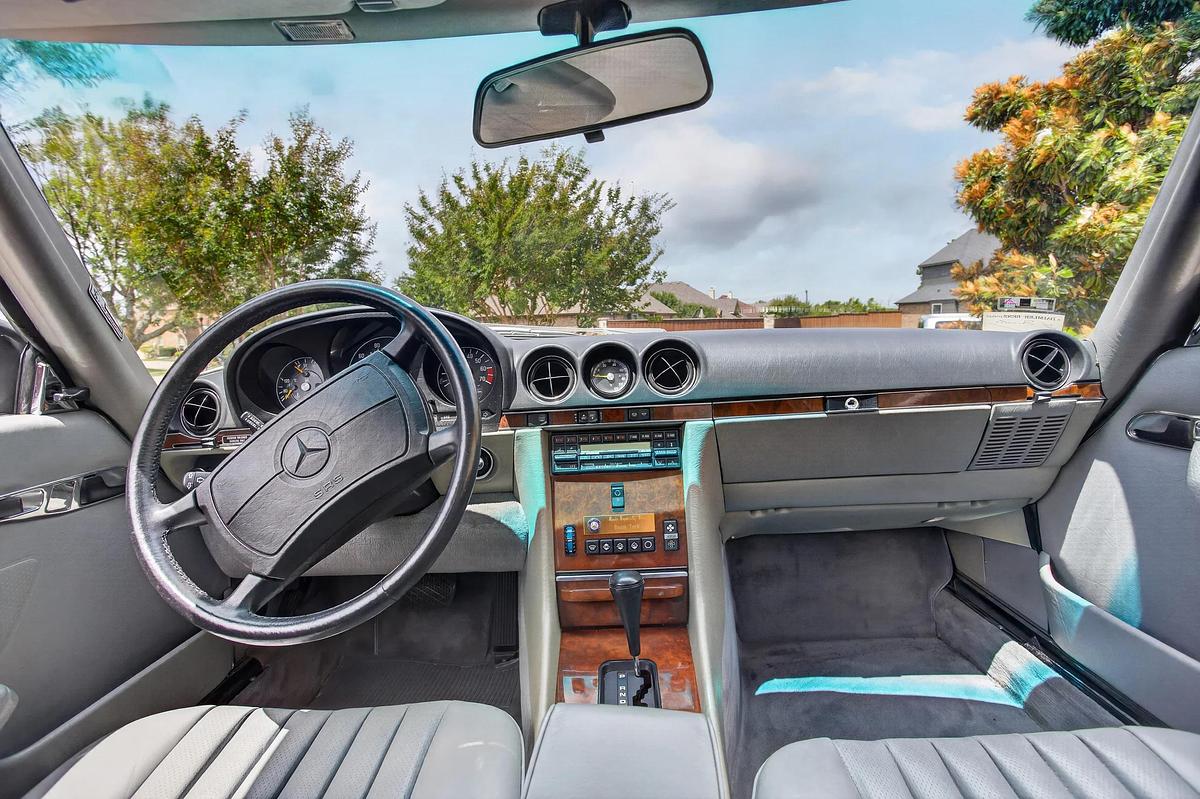 Used 1988 Mercedes-Benz 560 SL