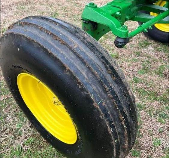 Used 1991 JOHN DEERE 4055